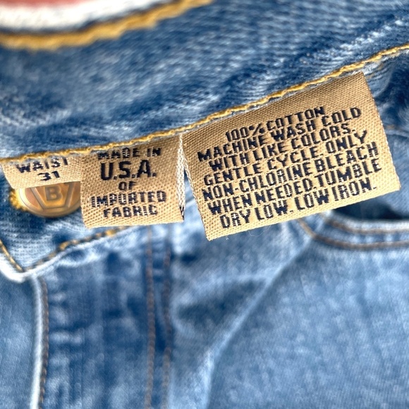 Bills Khakis Classic Fit 120z Denim Jeans, Medium Light Wash, Size 31 x 30 - Picture 8 of 10